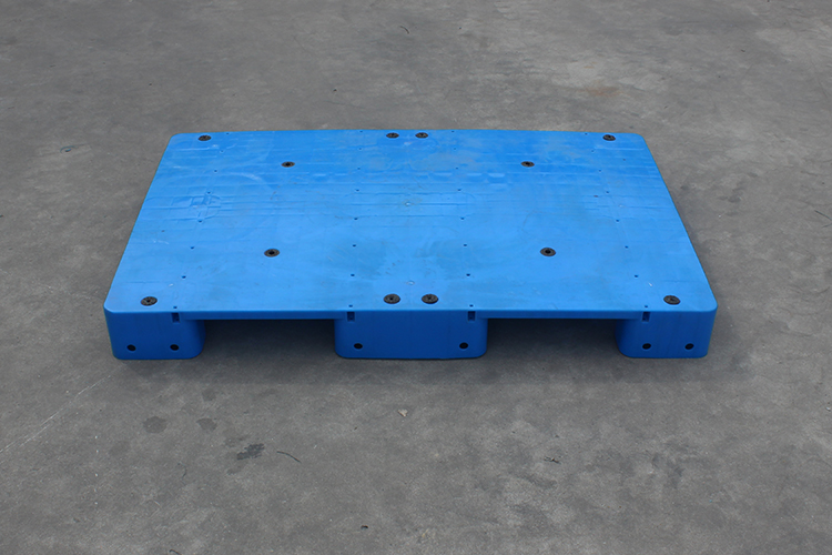 3151748394673324.jpg 小刀電動(dòng)車攜手軒盛塑業(yè).jpg