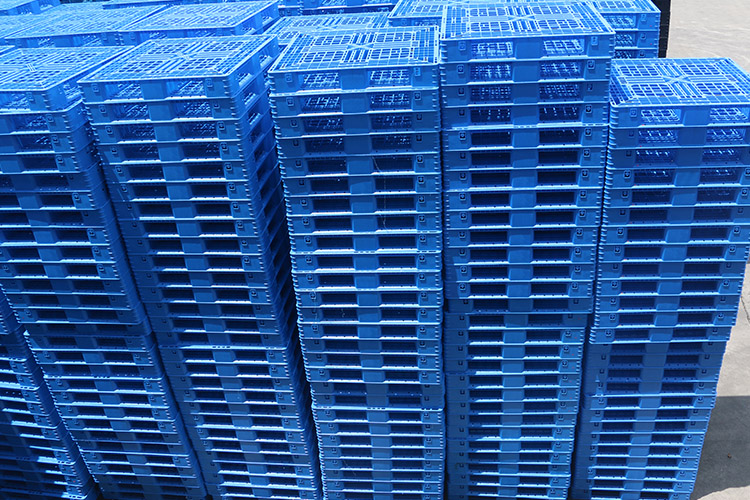 341748408201420.jpg 中傲集團(tuán)攜手軒盛塑業(yè).jpg